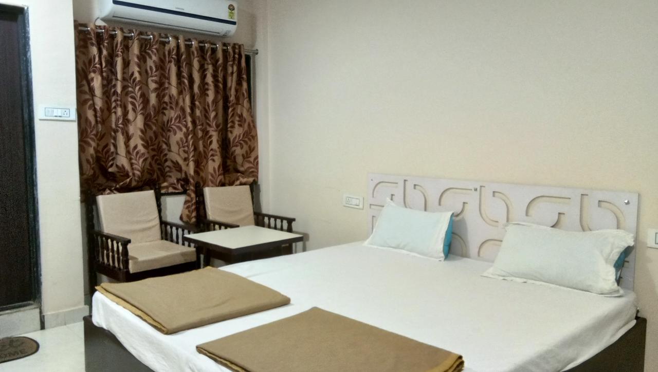 Hotel Barkha Rāipur Exterior foto