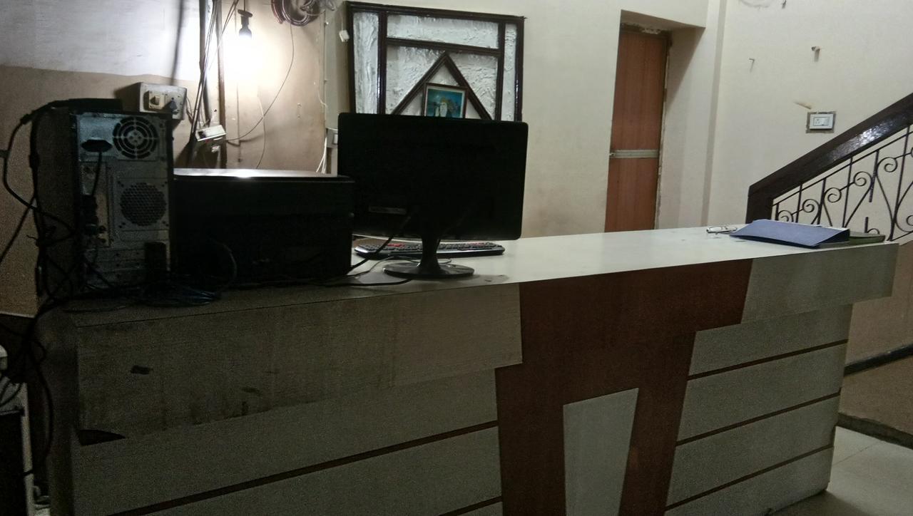 Hotel Barkha Rāipur Exterior foto